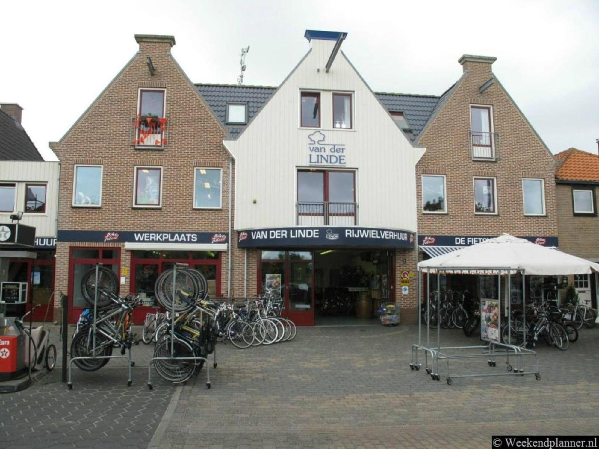 Apartment with Private Terrace Garden in De Cocksdorp  Buitenkant foto