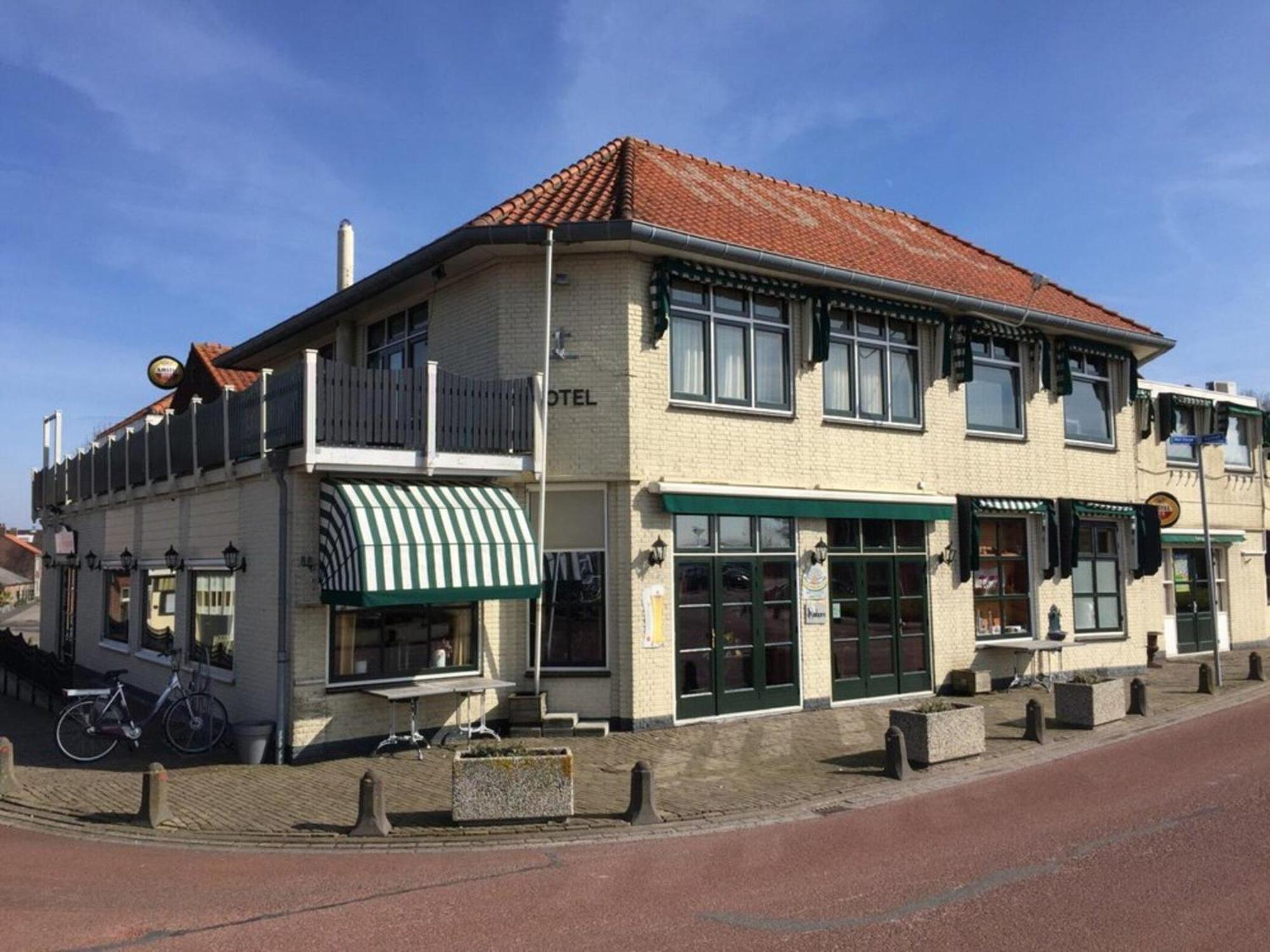 Apartment with Private Terrace Garden in De Cocksdorp  Buitenkant foto